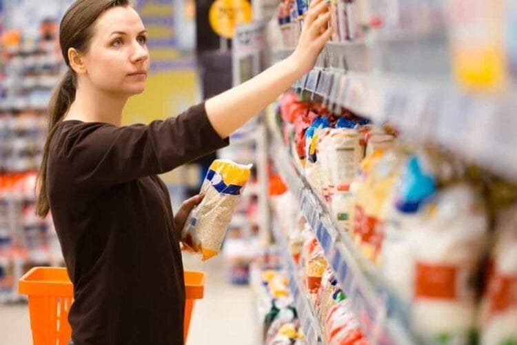 Alimentos que parecen saludables, pero no lo son: ¡No caigas en la trampa del marketing! 🚨